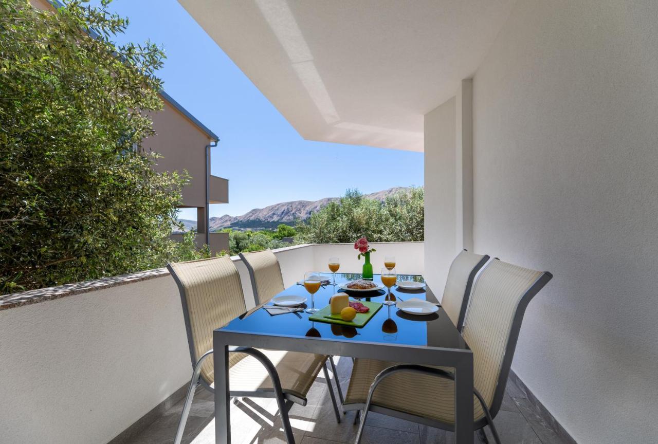 Apartments Lucija Baska  Exterior photo
